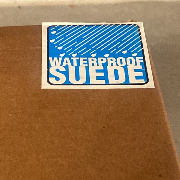 Booroo black suede ankle slip on boots Sz 9 - Picture 9 of 9